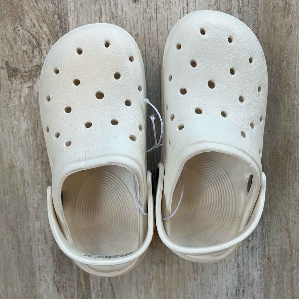 ☀️2/10$☀️ Classic Cream Kids Clogs Off Brand Crocs